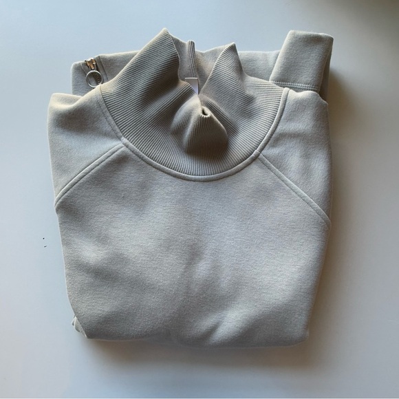 Athleta Cozy Funnel Neck Side Pocket Sweatshirt Small - Picture 6 of 7